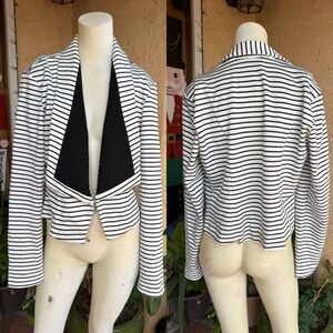 Bebe Horizontal Striped Black & White Women's Jacket LARGE
